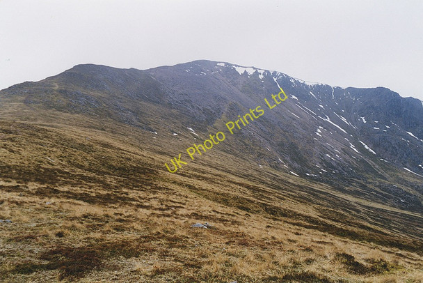 Photo 6"x4" Coire Riabhach of Mullach nan Coirean Allt a' Choire Dheirg c1998