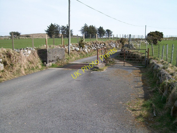 Photo 6"x4" The gateway to Fferm Pant-yr-Einiog Farm Bwlch-derwin c2010
