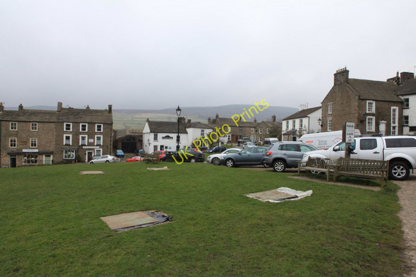 Photo 6"x4" Village green, Reeth Reeth\/SE0399 c2010