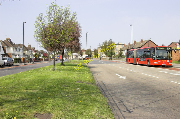 Photo 6"x4" Uxbridge Road, Southall Southall c2010