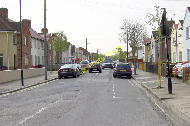 Photo 6"x4" Northcote Avenue, Southall Southall c2010