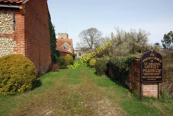 Photo 6"x4" Pathway to St Helen, Gateley, Norfolk Gateley c2010
