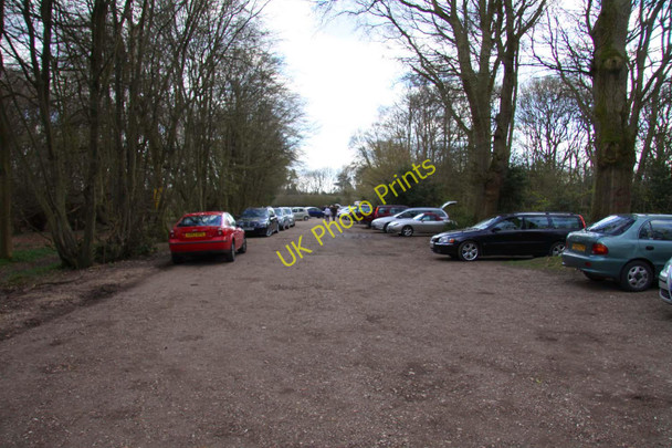 Photo 6"x4" The car park at Coombe Hill Wendover c2010