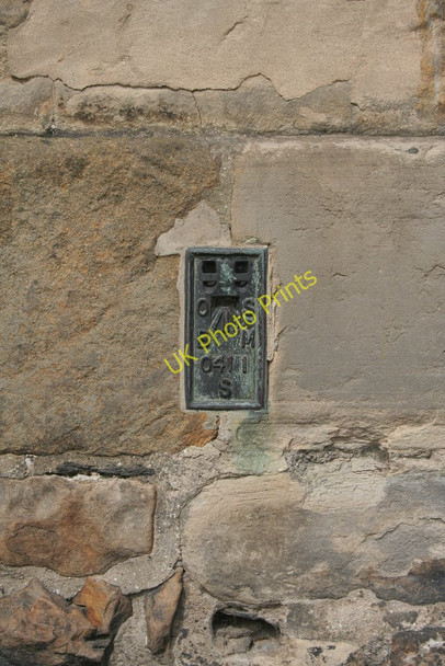 Photo 6"x4" Flush Bracket Bench Mark, Church Street Masham c2010