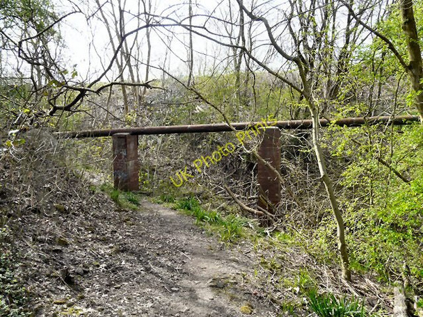 Photo 6"x4" Pipeline over Clough Fold Hyde\/SJ9494 c2010