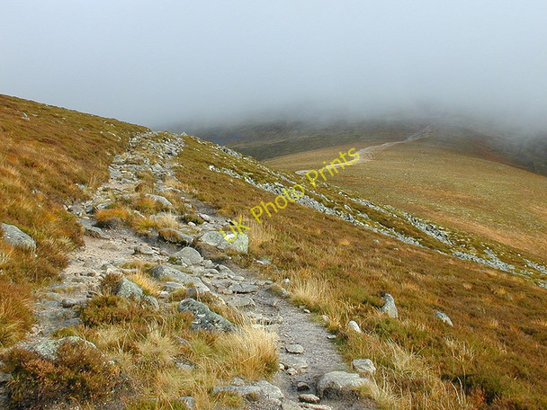 Photo 6"x4" The path to Carn B\u00c3\u00a0n M\u00c3\u00b2r Tolvah c2004
