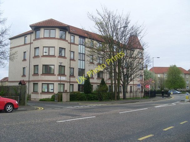 Photo 6"x4" Flats on Restalrig Road South Edinburgh c2010