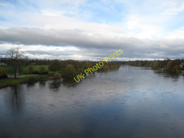 Photo 6"x4" River Tay in flood, Perth Perth\/NO1123 c2008