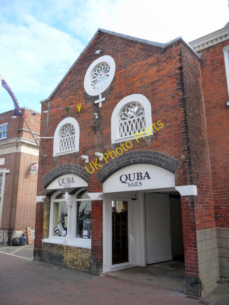 Photo 6"x4" QUBA Sails, High Street, Cowes, Isle of Wight Cowes c2009