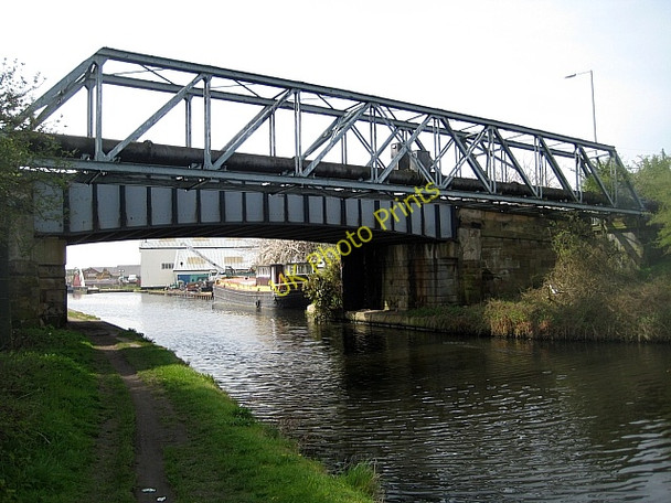 Photo 6"x4" Road bridge and gantry Stanley Ferry c2010