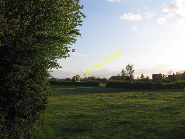 Photo 6"x4" Pond Field Hailsham c2010