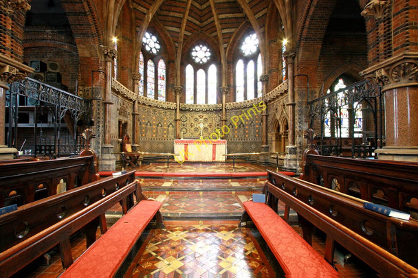 Photo 6"x4" St James the Less, Vauxhall Bridge Road, SW1 - Chancel Westminster c2010