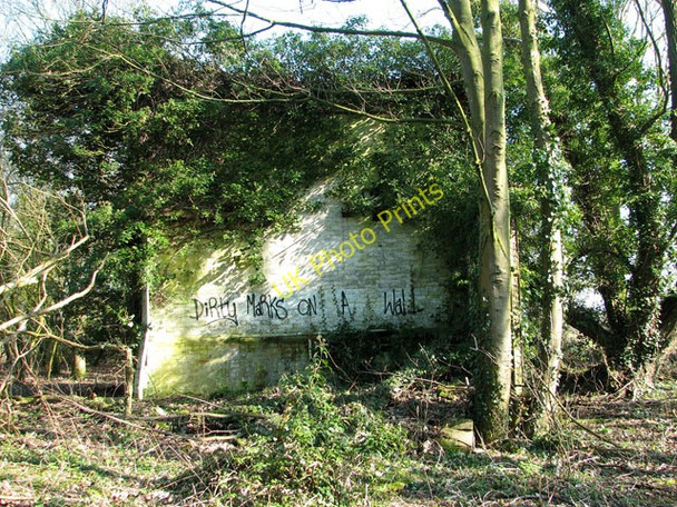 Photo 6"x4" Overgrown ruin by Thursford Castle Thursford c2011
