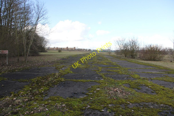 Photo 6"x4" Old runway Chilton\/SU4885 c2011