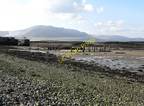 Photo 6"x4" Shingle beach east of Greencastle Pier Greencastle\/J2411 c2011