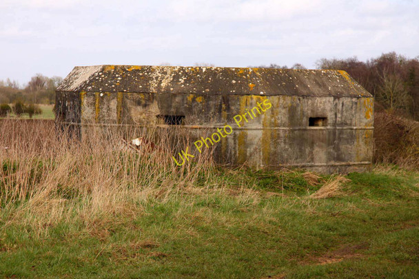 Photo 6"x4" Pillbox by Marcham Gozzard's Ford c2011