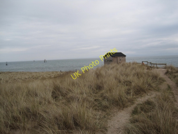 Photo 6"x4" Groyne Hide, South Walney Nature Reserve Roa Island c2011