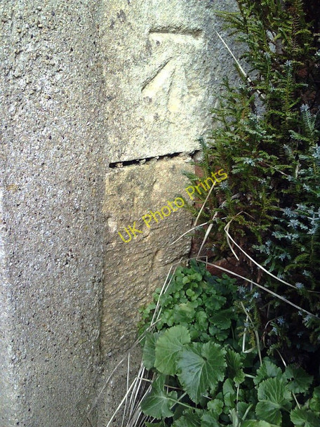 Photo 6"x4" Benchmark on #1 Cassington Road Eynsham c2011