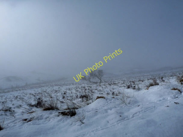 Photo 6"x4" Upper Glen Loy under another white blanket Brian Choille\/NN0684 c2011