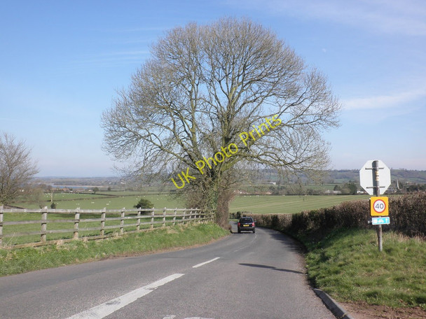 Photo 6"x4" Minor road, on Harptree Hill Ridge\/ST5556 c2011