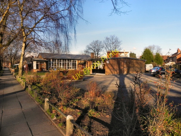 Photo 6"x4" Cornerstone Methodist Church Urmston c2011