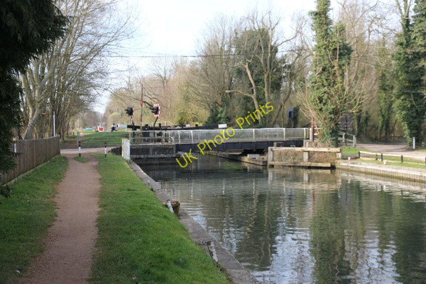 Photo 6"x4" Tyle Mill swing bridge Ufton Green c2011