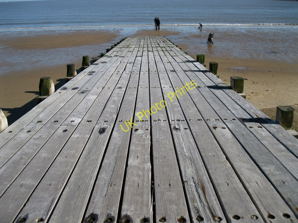 Photo 6"x4" Marine breakwater, Walton-on-the-Naze Walton-On-The-Naze c2011