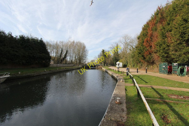 Photo 6"x4" From the pillbox to the bridge Ufton Green c2011