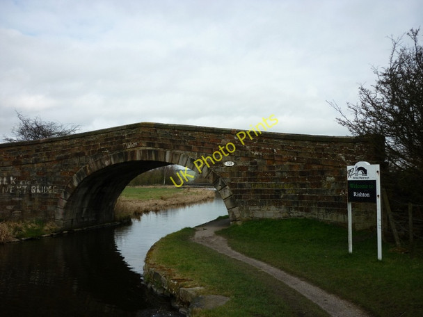 Photo 6"x4" Leeds and Liverpool Canal Bridge #109 Church c2011