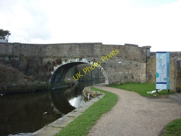 Photo 6"x4" Leeds and Liverpool Canal Bridge #102 Blackburn\/SD6827 c2011