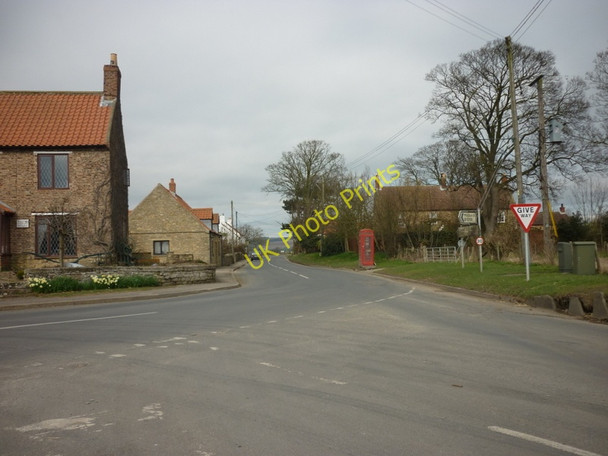 Photo 6"x4" Malton Road at Yedingham Yedingham c2011