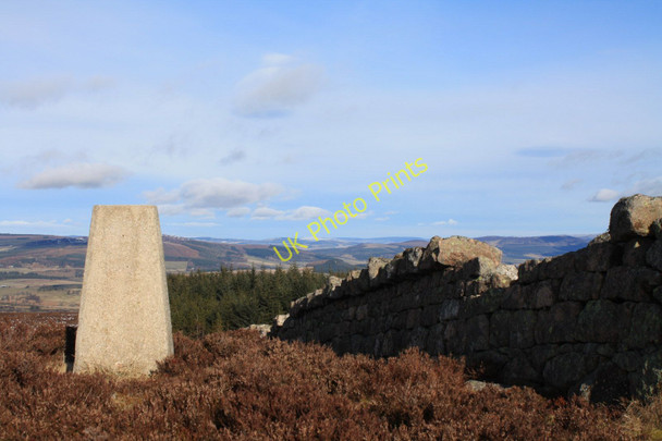 Photo 6"x4" Trig point on Tornamean Balblair\/NJ7006 c2011