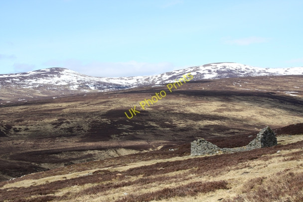 Photo 6"x4" Ruin at Creag nan Sionnach Badnambiast c2011