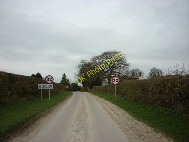 Photo 6"x4" Entering Burnby, East Yorkshire Burnby c2011