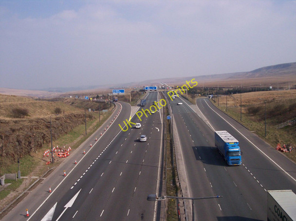 Photo 6"x4" M62 viewed eastbound from the Pennine Way footbridge Rakewood c2011