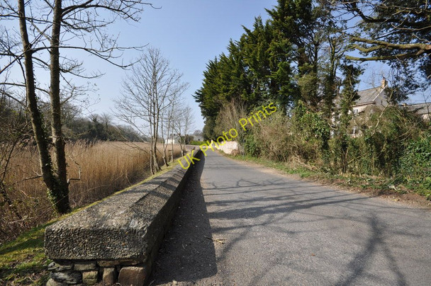 Photo 6"x4" The road leading to Fremington Quay passing Muddlebridge House Combrew c2011