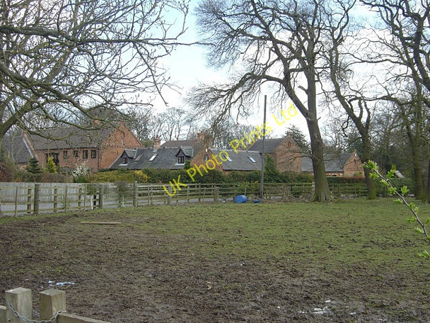 Photo 6"x4" Kings Brook Court Stanford Hills c2008