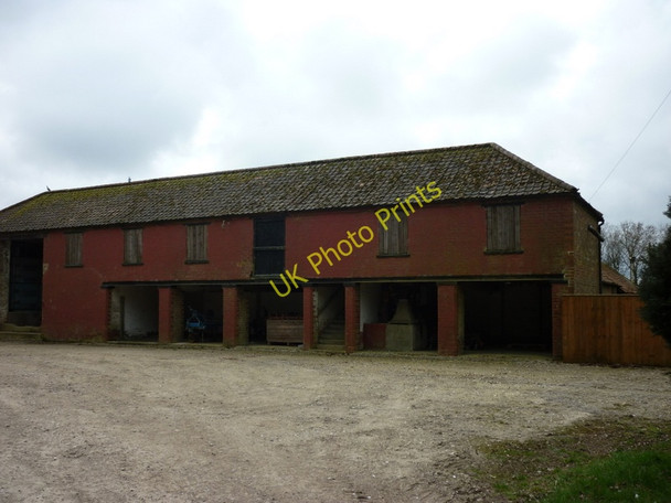 Photo 6"x4" Low Cowlam Farm Sledmere c2011