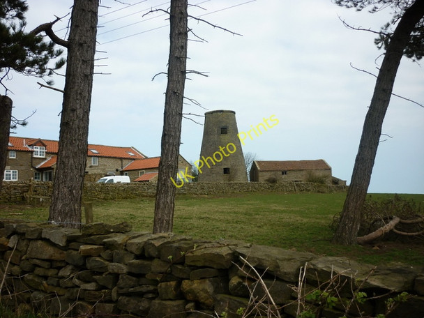 Photo 6"x4" Beacon Windmill, Ravenscar Ravenscar c2011