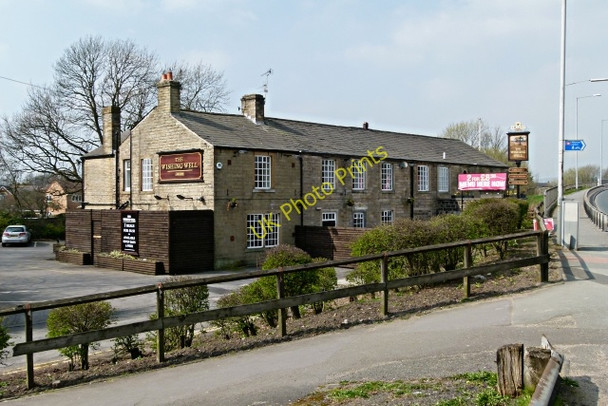 Photo 6"x4" Wishing Well Milnrow c2011