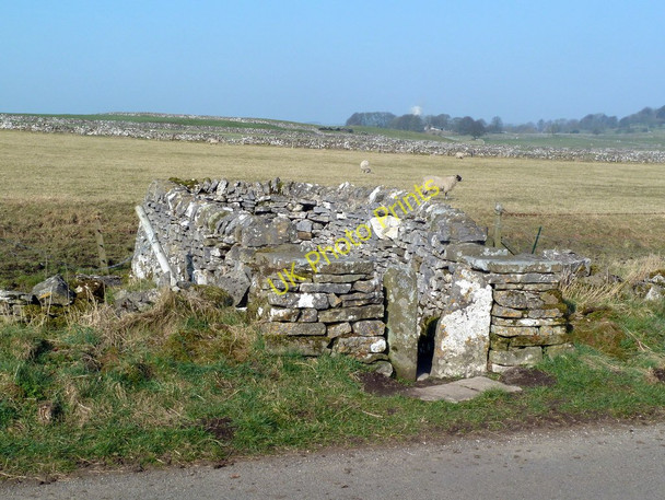 Photo 6"x4" Well on the Foolow to Bretton road Bretton\/SK2077 c2011