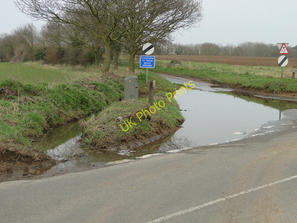 Photo 6"x4" Flooded road near Brampton station Brampton\/TG2224 c2011