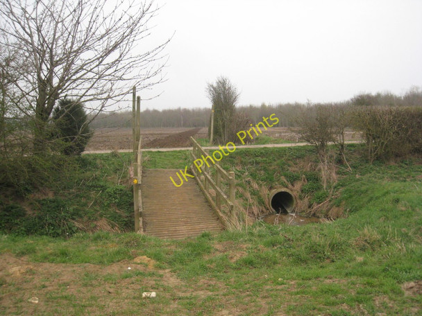 Photo 6"x4" Footbridge near Ings Farm Kirton in Lindsey c2011