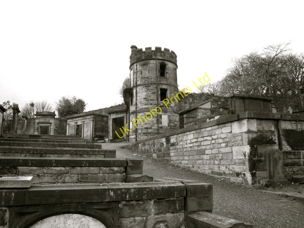 Photo 6"x4" Edinburgh: The New Calton Graveyard Watch Tower Edinburgh c2008