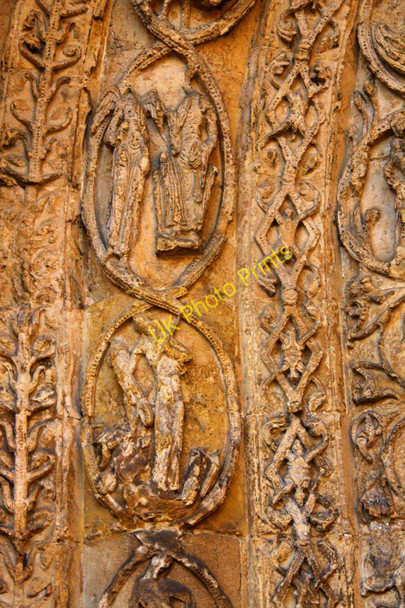 Photo 6"x4" Carvings on the Norman doorway in Malmesbury Abbey Malmesbury c2011