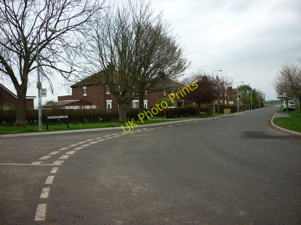 Photo 6"x4" Looking down Garthorpe Road from Mill Road Luddington\/SE8216 c2011