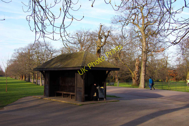 Photo 6"x4" Shelter in Greenwich Park Greenwich\/TQ3977 c2011