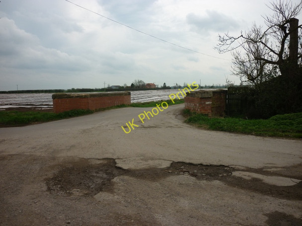 Photo 6"x4" A bridge on Jaque's Bank (road) Windsor\/SE7612 c2011