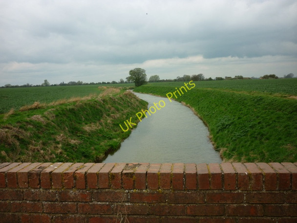 Photo 6"x4" Boating Dike from Jaque's Bank (road) Sandtoft c2011