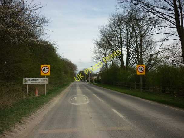 Photo 6"x4" Entering Gainsthorpe, Lincolnshire Manton\/SE9302 c2011